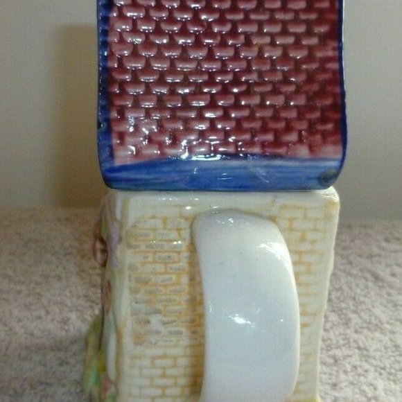 Tea Room Small Tea Pot Houston Harvest Gift - Picture 3 of 6